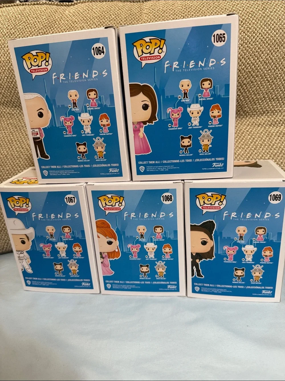 Friends Funko Pop Vinyl Figures 1064, 1065, 1067, 1068, 1069 Gunther, Rachel - Picture 2 of 3